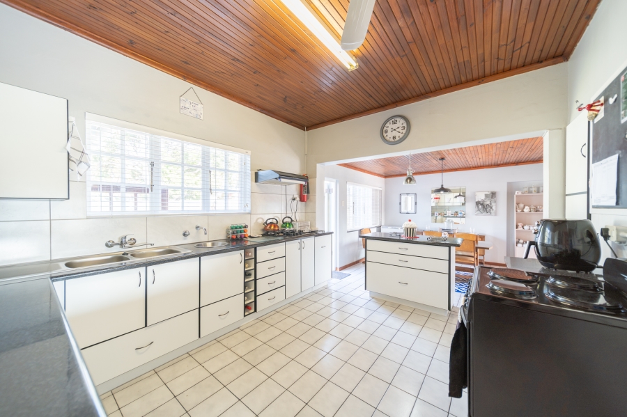 6 Bedroom Property for Sale in Stirling Eastern Cape